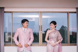 ชุดไทยเจ้าสาว ชุดไทยจักรพรรดิ์ เช่าที่แบมบี้ เวดดิ้ง ห้วยขวาง